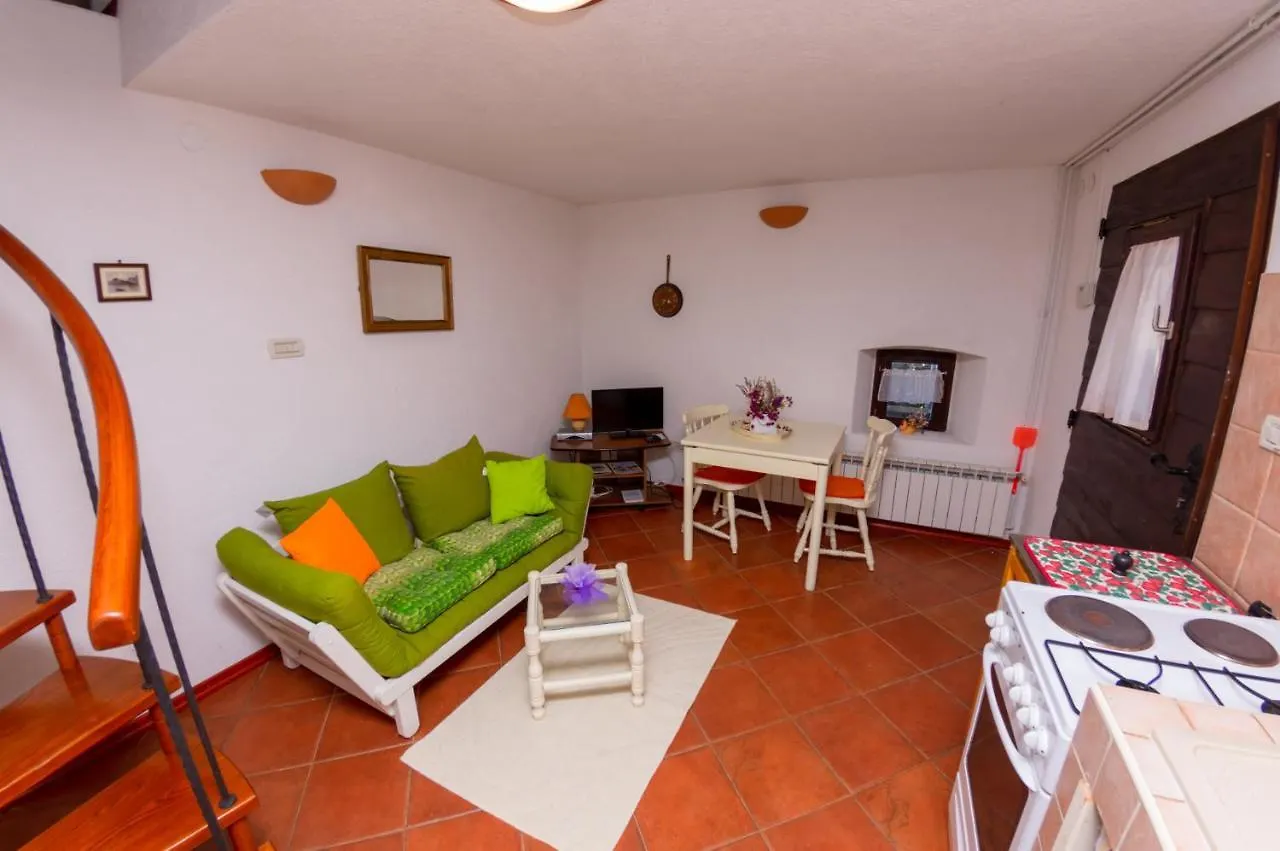 Holiday home Kuca Maria Villa Veprinac